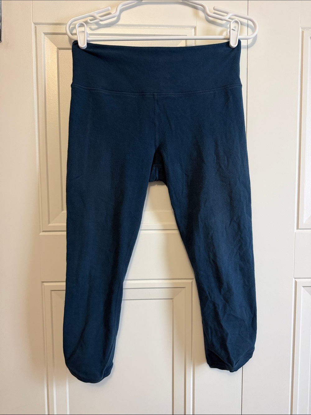 Athleta Capris Navy Blue